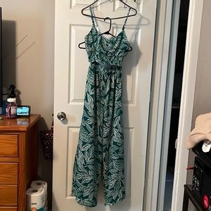 Pink Lily, crop top and wide legged pants set. Size small